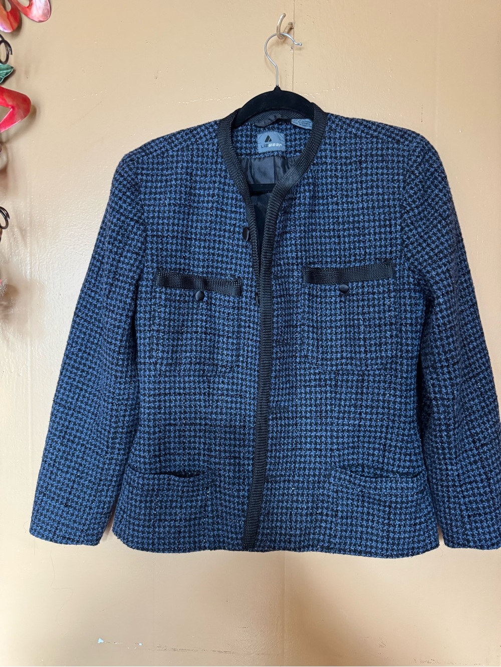 Classic Navy Houndstooth Women's Jacket - LizWear. Nice details.